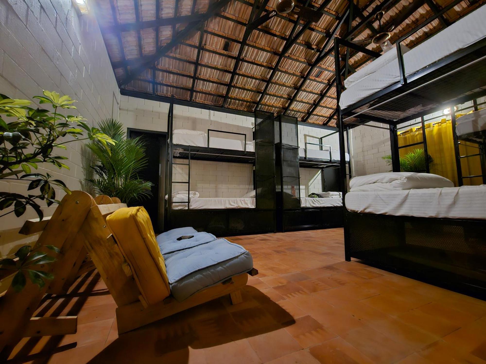 Benomadic Eco Hostel, Madikeri, Coorg Suntikoppa Экстерьер фото